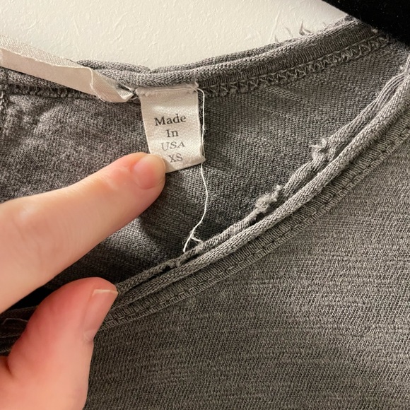 Wilt gray shirt - Picture 3 of 3